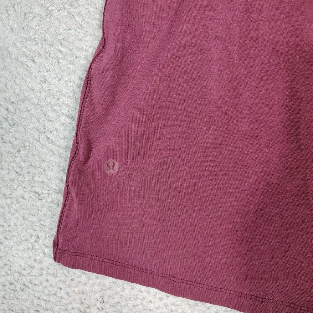 Lululemon License To Move T-Shirt Men's L? (46" Chest) Burgundy Athletic Tee - Picture 3 of 7